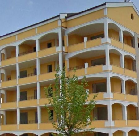 Regina Apartments ألغيرو المظهر الخارجي الصورة