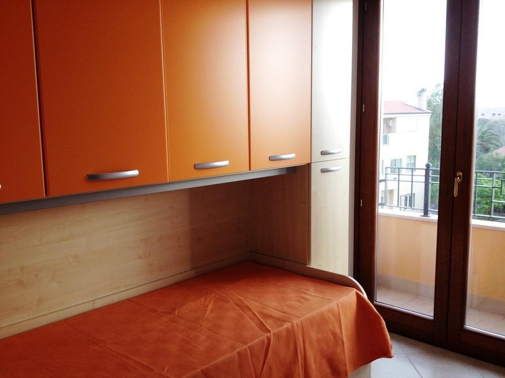 Regina Apartments ألغيرو الغرفة الصورة