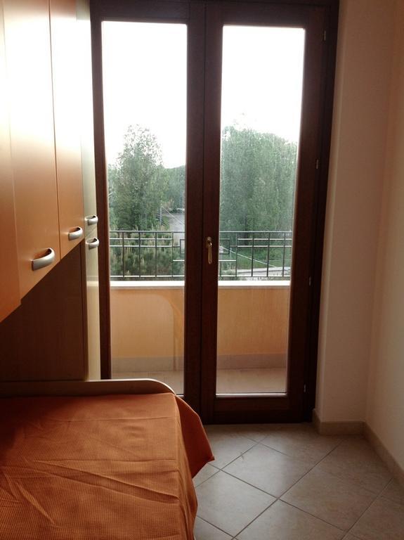 Regina Apartments ألغيرو الغرفة الصورة