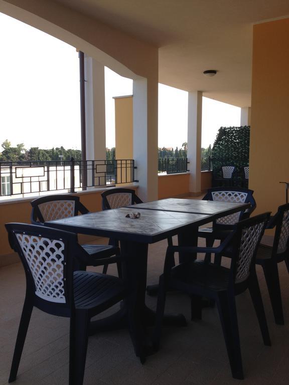 Regina Apartments ألغيرو الغرفة الصورة