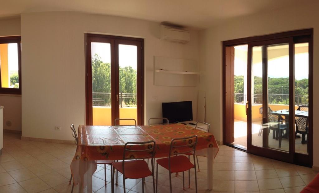 Regina Apartments ألغيرو الغرفة الصورة
