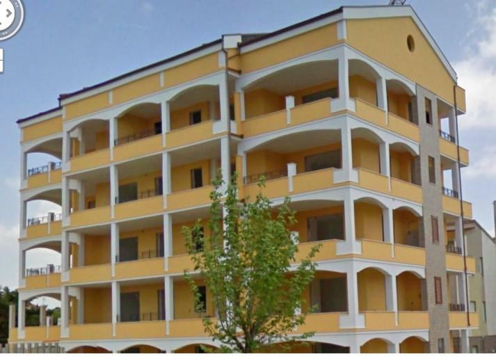 Regina Apartments ألغيرو المظهر الخارجي الصورة